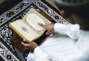 Essential Tips for Selecting the Perfect Hajj Travel Package